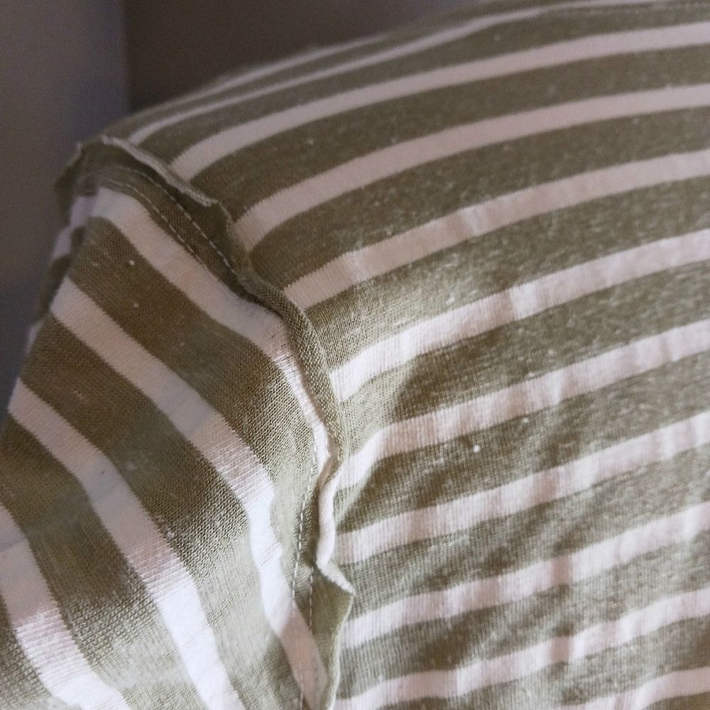 BOUTIQUE Brand V Neck T Shirt Short Sleeves Tee Striped Seams Green White Size S - Picture 3 of 8
